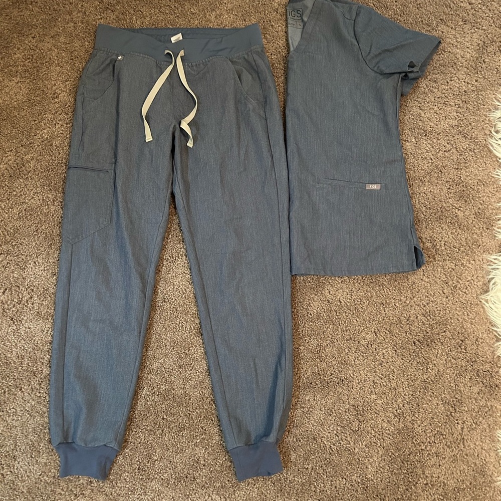 FIGS scrub set SMALL two pocket top and Zamora joggers regular length